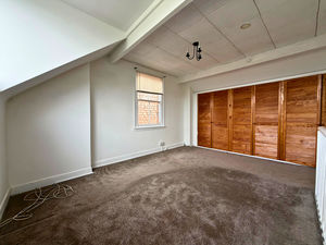 Photo 9- click for photo gallery